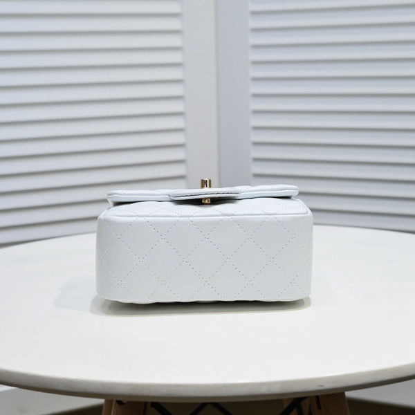 シャネルバッグ内部構造